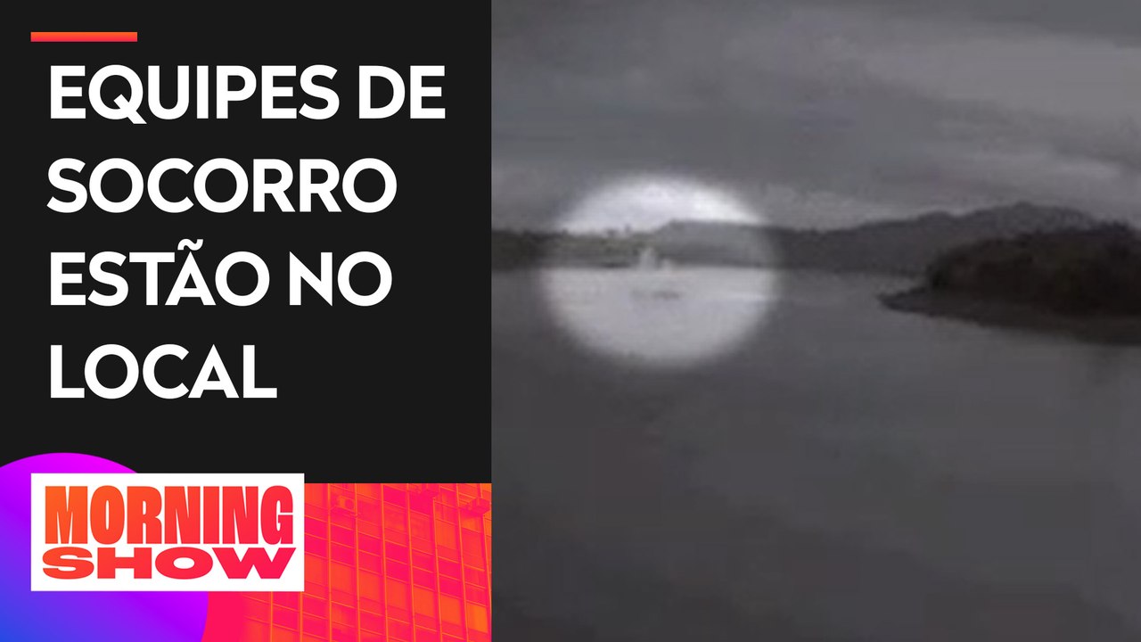 Helicóptero cai na região de Capitólio, Minas Gerais