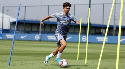Jeremy Sarmiento se desvincula con el West Brom y ficharía por el Ipswich Town
