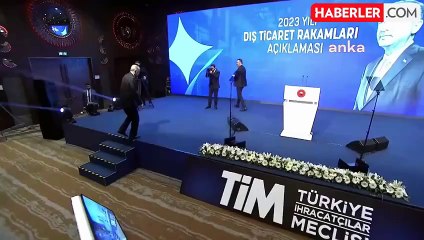 Erdoğan: "Muhalefet Aktörleri Gündeme Gelmek Uğruna Nefret Siyasetine Gönüllü Figüranlık Yapmaktadır"