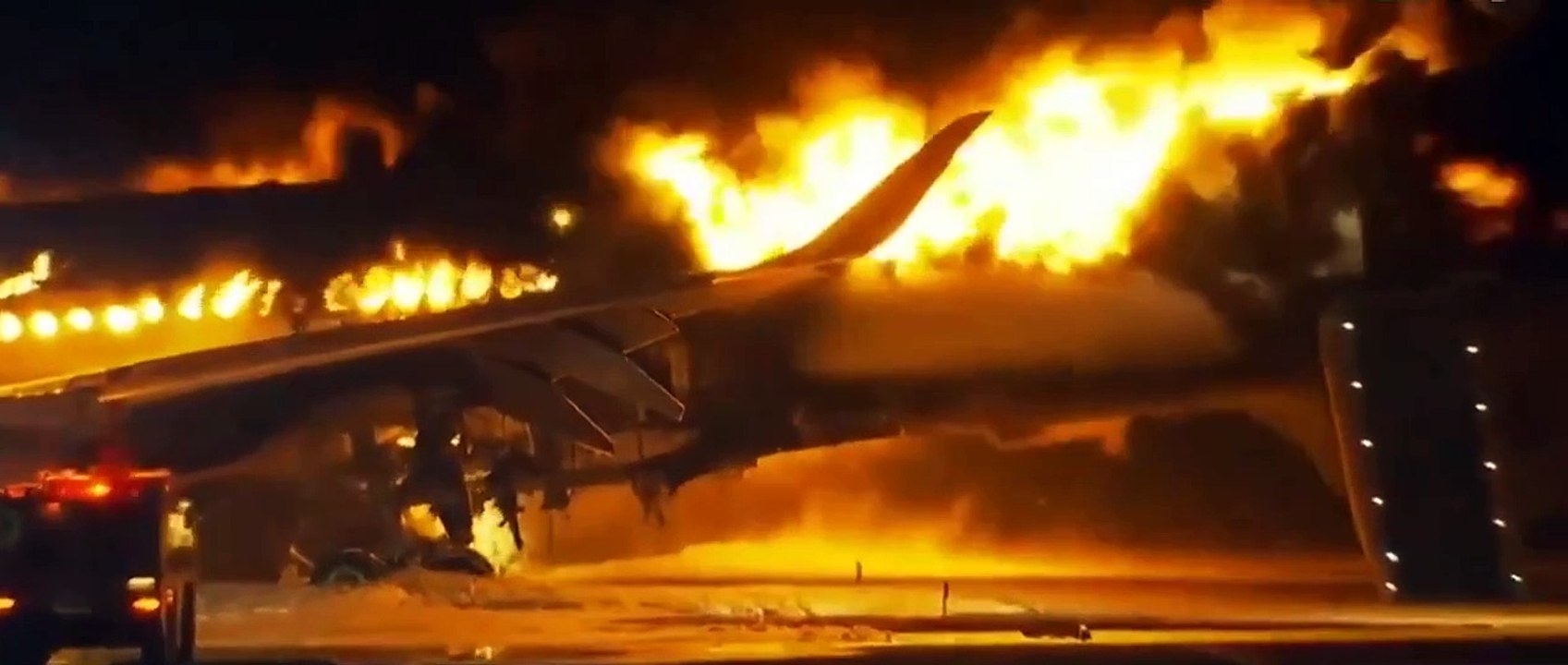 BREAKING: Airplane caught fire on a runway in Tokyo l #Japan