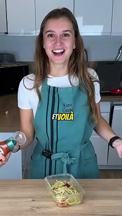 Et voilà une petite astuce pour quand il y a plus assez de sauce dans le pot !   (Je l’ai pas inventé je l’ai vu sur tiktok mais je ne sais plus de qui)