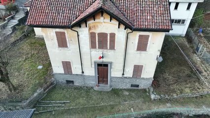 Biella, spari a capodanno: la Pro Loco di Rosazza vista dal drone