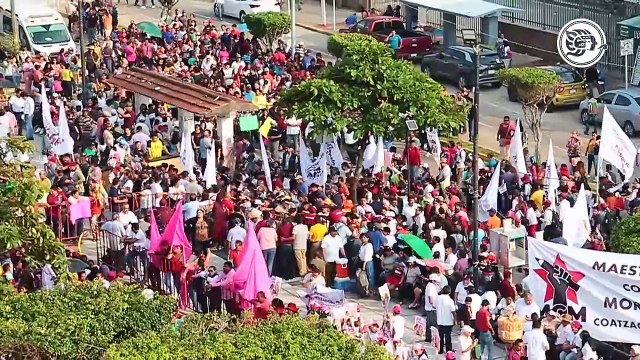 Veracruz es de todos ; con casa llena, Rocío Nahle inicia en Coatzacoalcos precampaña rumbo a la gubernatura