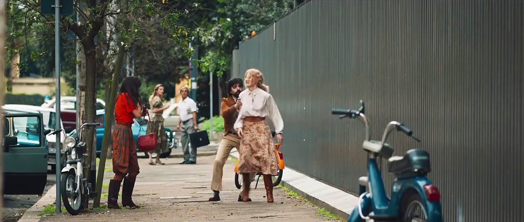 Les Liens qui nous unissent Bande-annonce (EN)