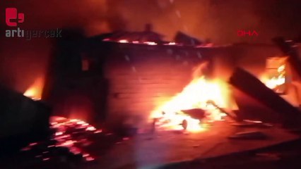 Tek katlı ev yangında kullanılamaz hale geldi