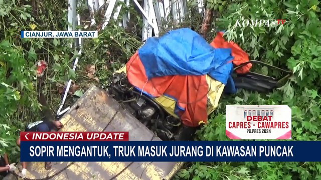 Sopir Ngantuk, Truk Masuk Jurang Sedalam 20 Meter di Puncak Ciloto