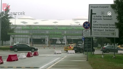 İzmir'de uçak seferlerine sis engeli