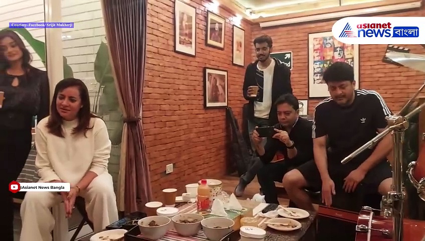 যিশুর বাড়িতে বর্ষবরণে অনুপমের 'আমি সেই মানুষটা আর নেই', ভিডিও ভাইরাল সোশ্যাল মিডিয়ায়