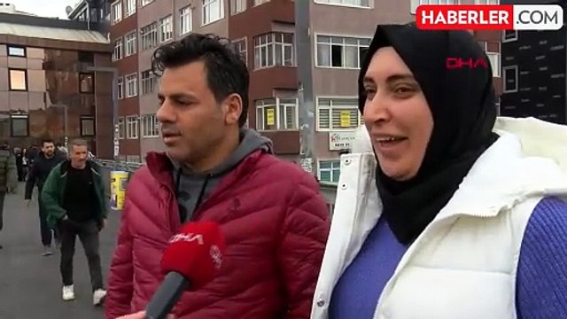 Küçükçekmece Beşyol Metrobüs Durağı'nda Yapılan Üst Geçit Tartışma Konusu Oldu