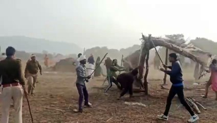 सरकारी जमीन पर कब्जे को लेकर चली लाठियां