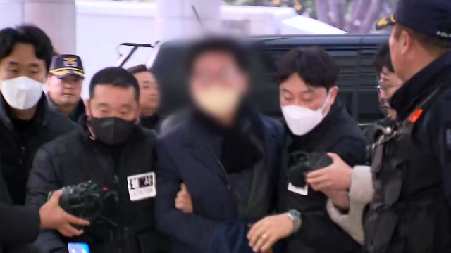 경찰, '이재명 대표 급습' 피의자 구속영장 신청 / YTN