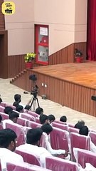 आने वाली पीढ़ी बर्बाद क्यों? || आचार्य प्रशांत