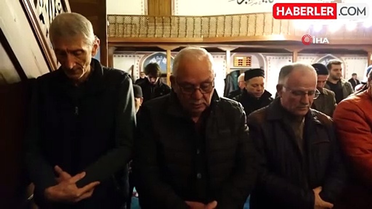 Kırklareli'nde Filistin'de hayatını kaybedenler için gıyabi cenaze namazı kılındı