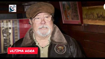 Hallan sin vida el cuerpo del humorista Paco Arévalo en su casa de Valencia a los 76 años.