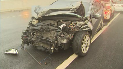 세종시 교각 2곳에서 차량 30여 대 연쇄 추돌...14명 부상 / YTN