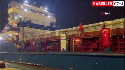 Gazze için insani yardım malzemesi taşıyan 4. gemi Mersin Limanı'ndan yola çıktı