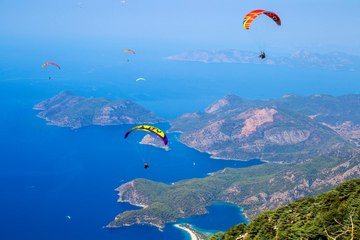 Paraşüt tutkunları 2023'te Babadağ'ı seçti