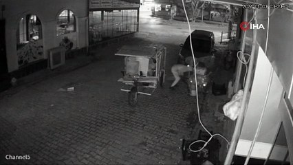 Hırsızlar motosikleti kasalı motosiklete yükleyip çaldı