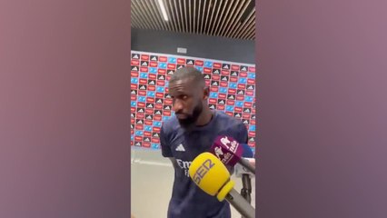 La reacción de Rüdiger cuando le dicen que está "loco"