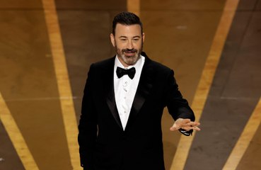 Jimmy Kimmel menace d’attaquer en justice un joueur de NFL pour ses commentaires concernant Jeffrey Epstein
