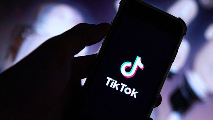 Commander au restaurant : la tendance effrayante qui se propage sur TikTok !