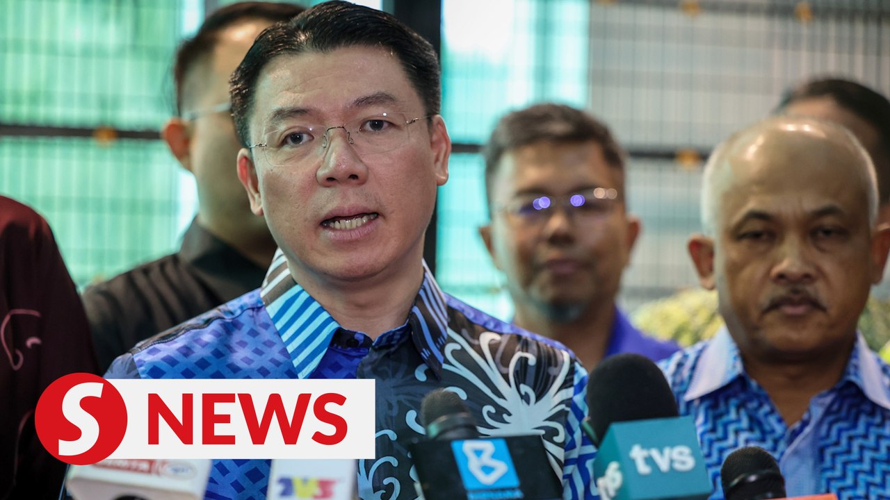 KPKT never issued business licences to illegal immigrants, says Nga