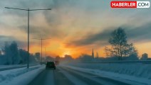 İsveç'te Yoğun Kar Yağışı: Bin Araç Mahsur Kaldı
