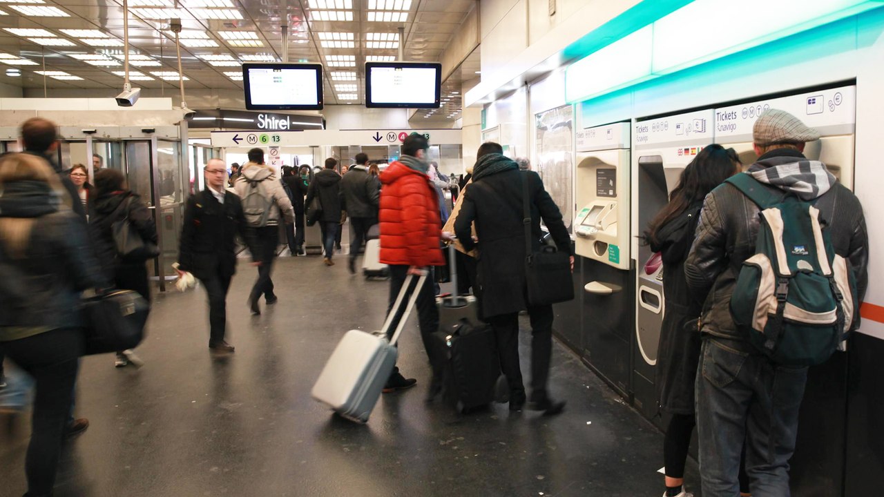 « Ils sont où ? » : à Montparnasse, la disparition des portiques du métro perturbe les voyageurs