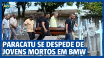 Paracatu se despede de jovens encontrados mortos em BMW