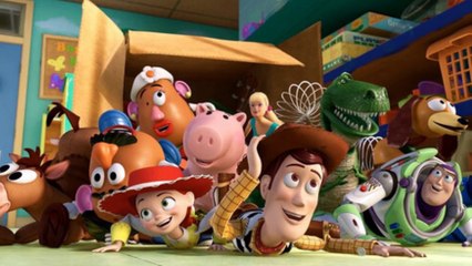 Te explicamos con ciencia por qué regalar menos juguetes a los niños es mejor para su desarrollo