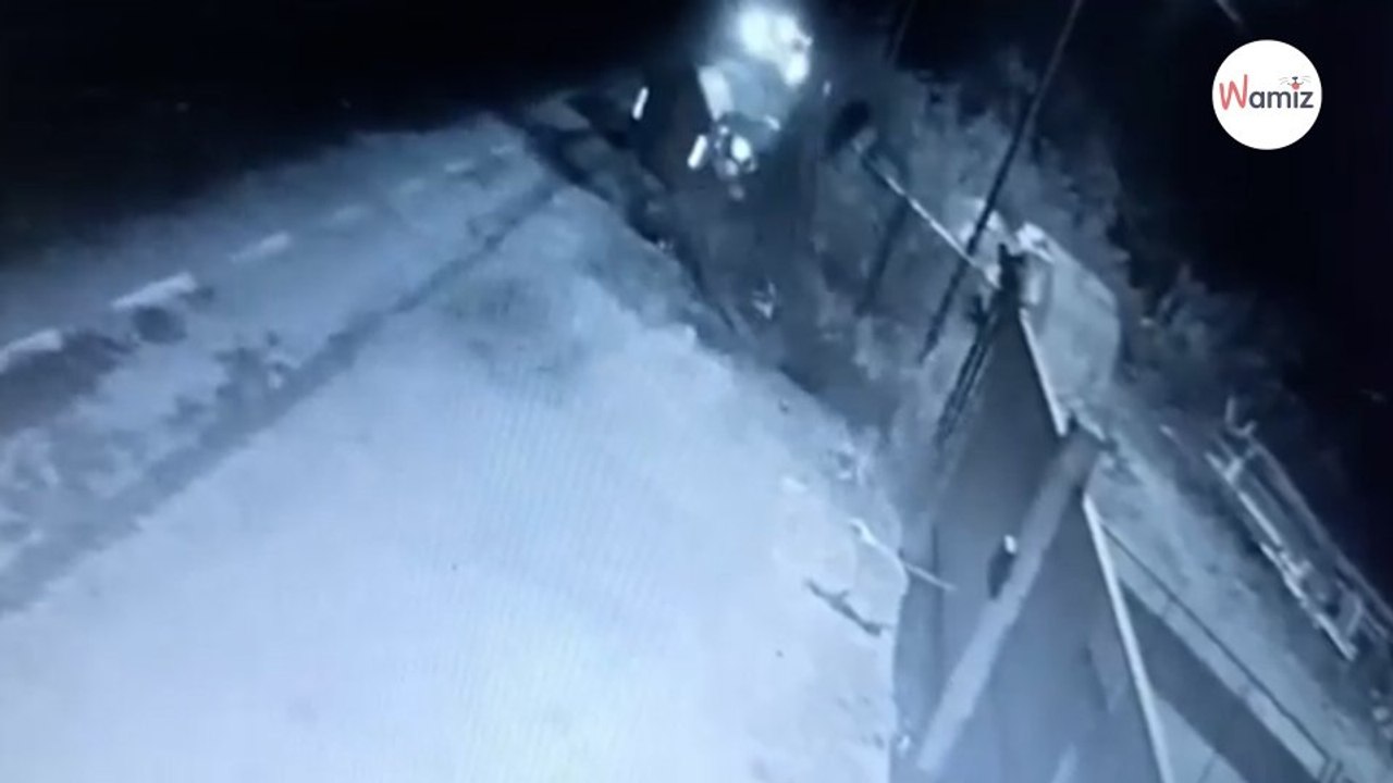 Zwei Frauen steigen frühmorgens aus dem Auto: Was sie tun, ist unerträglich (Video)