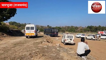 मौसम खराब होने से नहीं पहुंचा सीएम का हेलीकॉप्टर, इंतजार करते रहे लोग, दो घंटे बाद पहुंचीं दिया ने बांटी सरकारी सौगातें