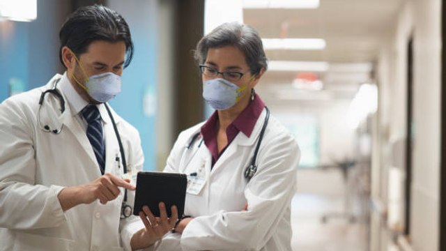 EE.UU.: Mascarillas Obligatorias En Hospitales Ante La Nueva Ola de Covid y Gripe