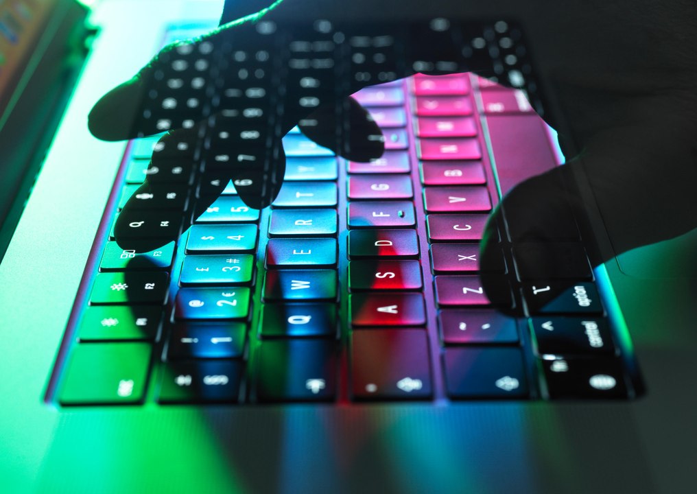 Un média publie l'article d'une IA qui a inventé un meurtre commis le jour de Noël