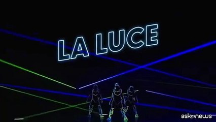 Per la prima volta in Italia "Lights in The Dark" di E.L SQUAD