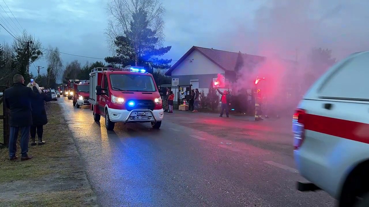 Powitanie nowego wozu dla OSP Dąb Polski, gmina Włocławek