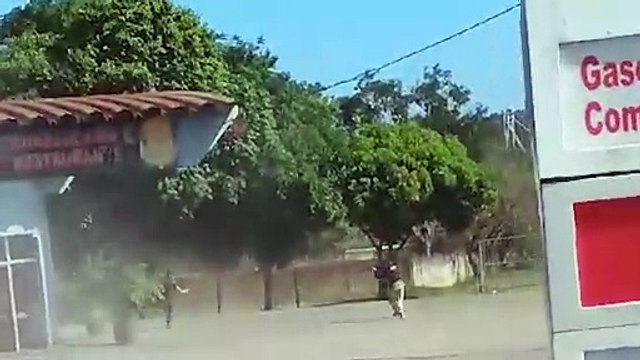 PRF apreende quase 400 quilos de agrotóxicos após perseguição e disparo de arma de fogo