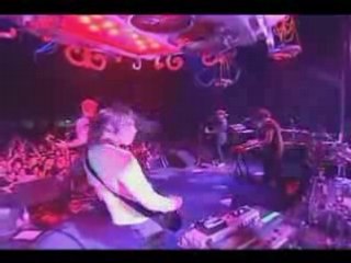 2 - QOTSA - A Song For The Deaf Berlin 2007