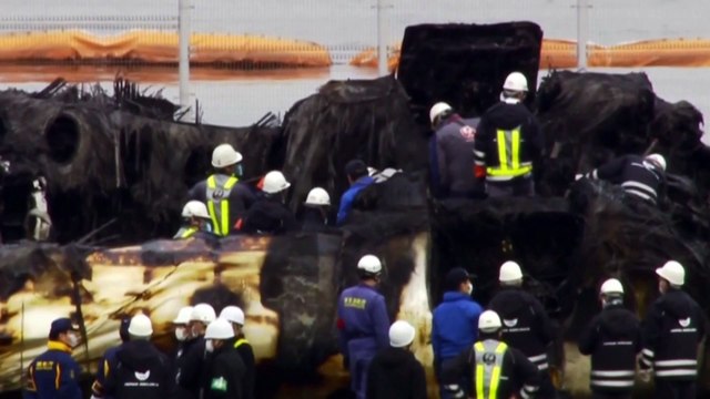 Tokyo air traffic control transcript suggests only one plane had permission to be on runway before deadly Japan Airlines collision