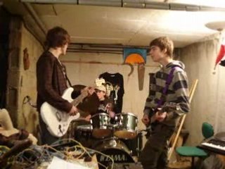 The offspring -gone away cover