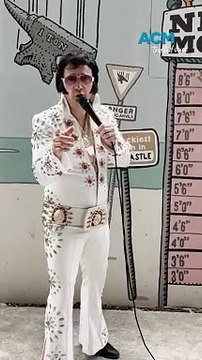 Aaron W Mansfield as Elvis prepares for the 2023 Parkes Elvis Festival