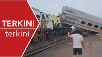 [TERKINI] 3 maut, kemalangan kereta api di Bandung Indonesia