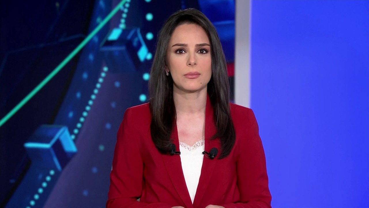 قصف إسرائيلي مكثف على رفح وخان يونس تزامنا مع مواجهات وسط #غزة.. ومراسل #العربية محمد عوض يؤكد وقوع ضحايا بقصف جوي على #رفح  #فلسطين