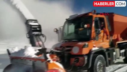 Van ve İlçelerinde Kar Yağışı Nedeniyle Yollar Kapandı