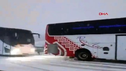Kars'ta otobüs kazası: Ölü ve yaralılar var