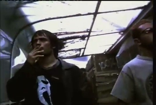 Amours chiennes Bande-annonce (EN)