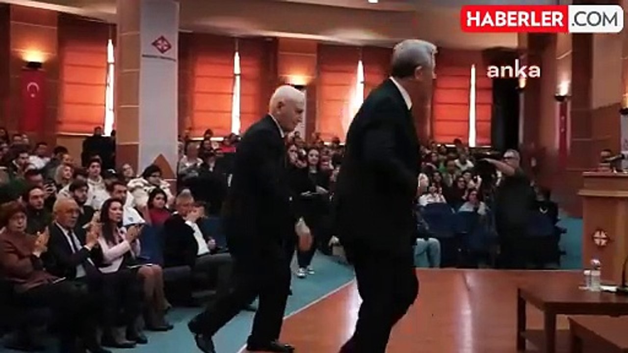 Mansur Yavaş, Başkent Üniversitesi'nde Gençlerle Bir Araya Geldi