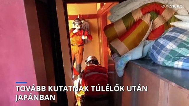 Fogy a remény, de Japánban még mindig keresnek 242 eltűntet a földrengés után