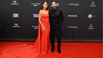 Rebecca Mir: Sie erfährt erneut Bodyshaming wegen ihrer Oberweite