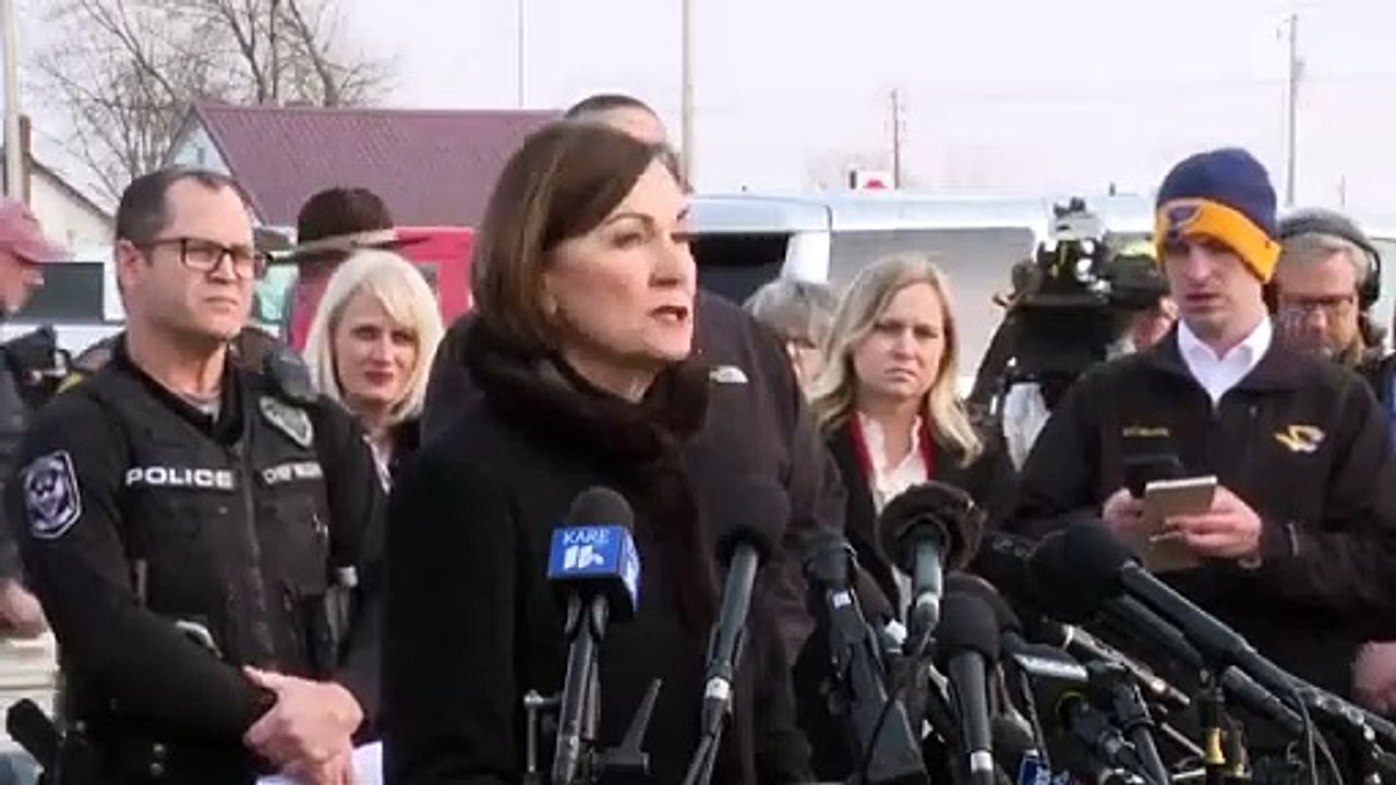 Authorities say 17-year-old killed a sixth grader_ wounded five in Iowa school shooting(360P)